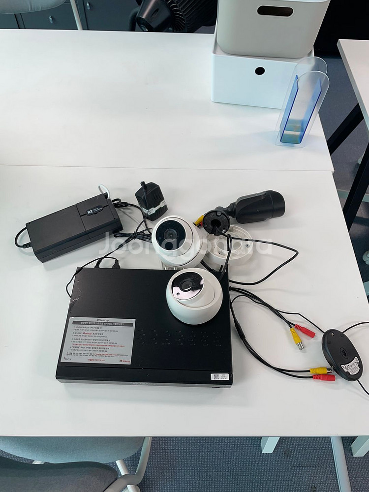 KT CCTV 카메라 3대, 본체, 이용료 없음--0