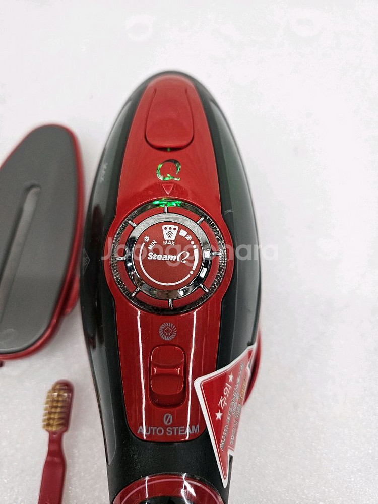 핸디형 스팀 다리미 입니다--2