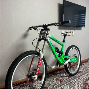코멘살 슈프림 DH 다운힐 풀샥 자전거 MTB