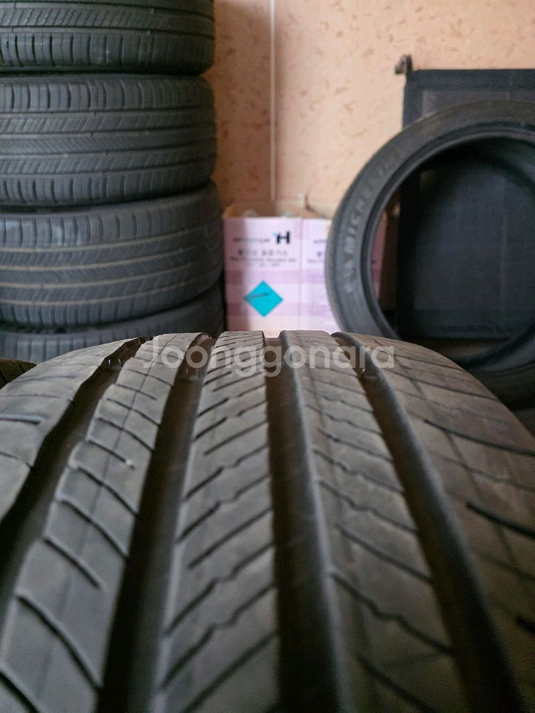 미쉐린 245/45R20 타이어 2짝--1
