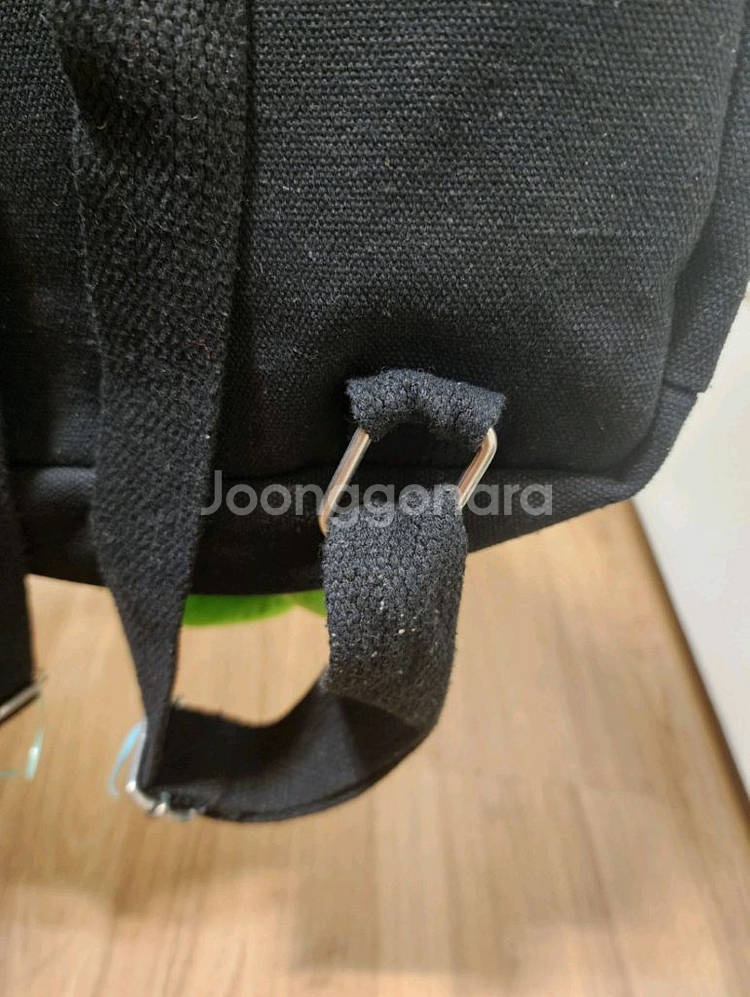 검정색 페페가방 개구리가방 백팩 손가방--2