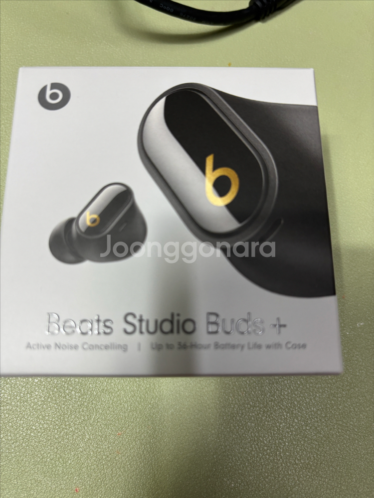 beats studio buds + 블랙색상 미개봉--0