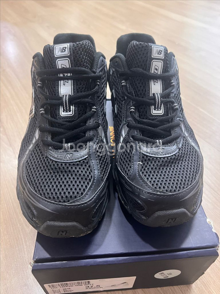 뉴발란스 740 블랙실버 285--1