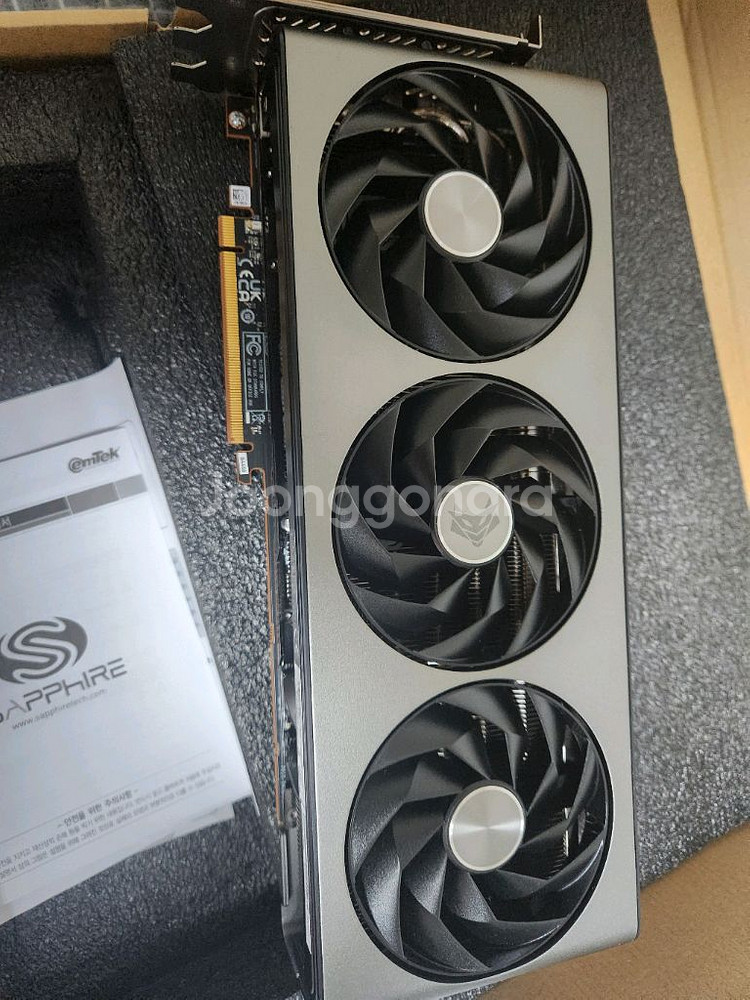 4070 super 급 7800xt 니트로--1