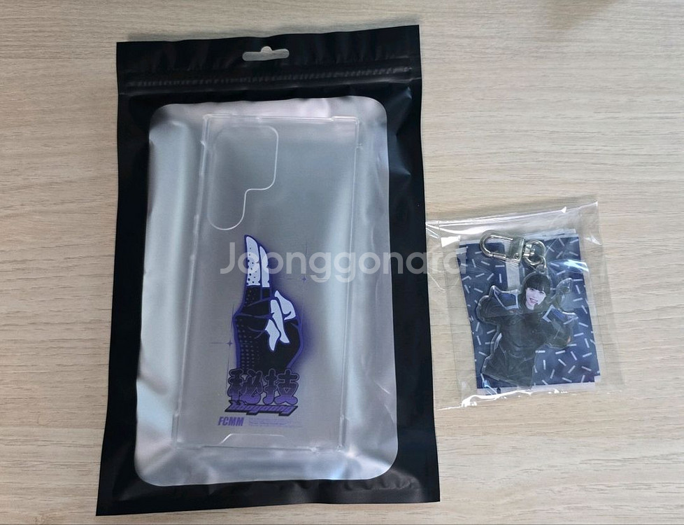 미개봉 뽀융쨩 비기 갤럭시 s24 울트라 폰케이스 띠부--0