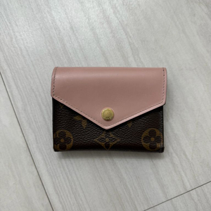 루이비통 조에월렛