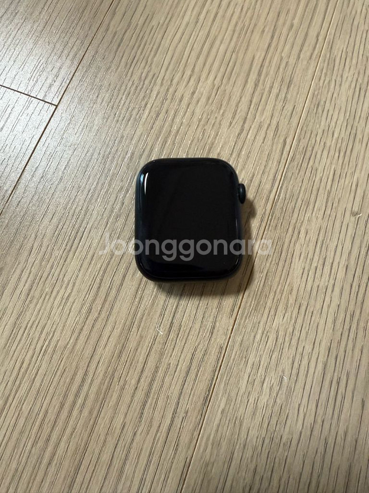애플워치 8 gps 45MM 팝니다--1