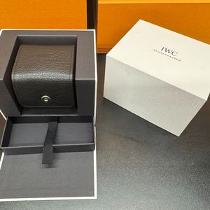 iwc 시계 케이스