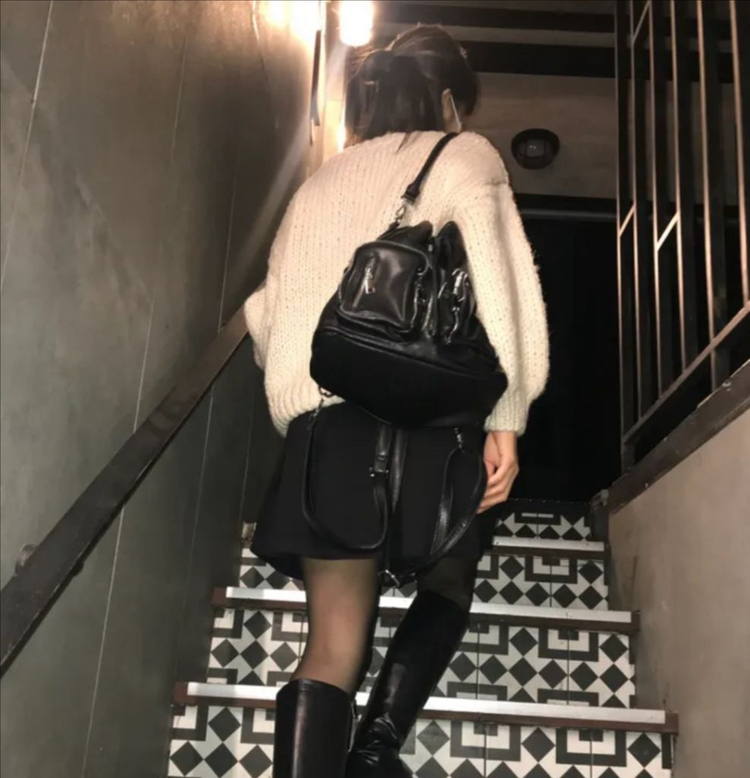 타임라인서울 숄더백 가방 이미지