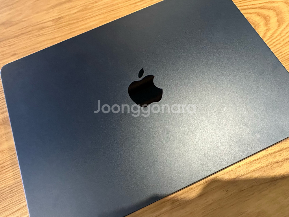 애플 맥북에어 m3 기본형 8gb/256 영문자판--0
