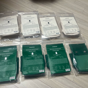 스타벅스라코스테 사이드포켓 판매