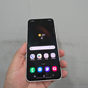 갤럭시 S23FE 화이트 256기가 A급 팔아요~