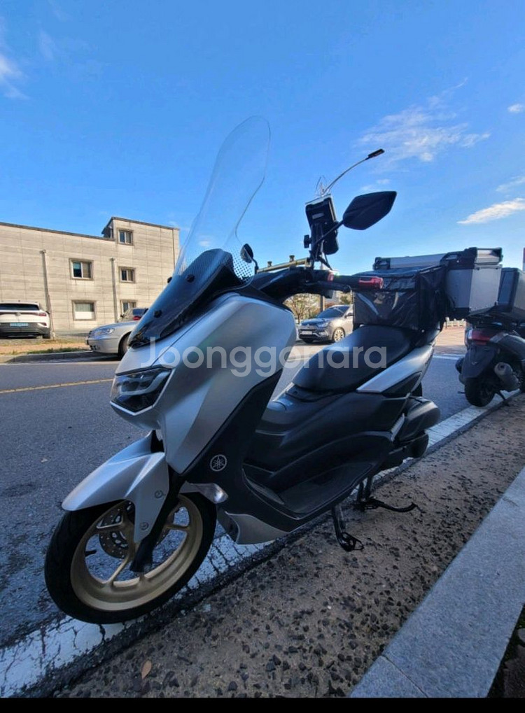 nmax125--0