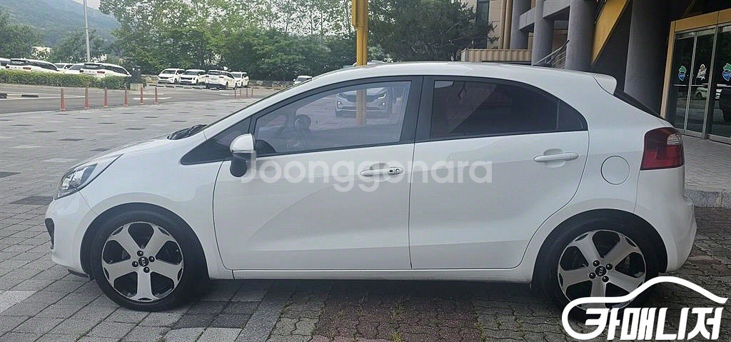[기아]올뉴프라이드 5DR 1.6GDI 프레스티지 #앱--1