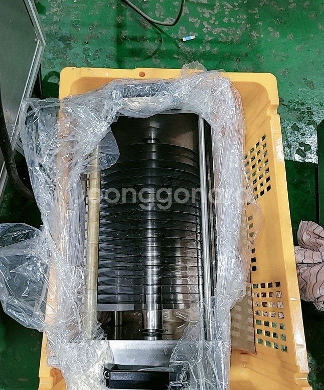 중고에스엘생육세절기SFO-300.냉장세절기판매합니다--9