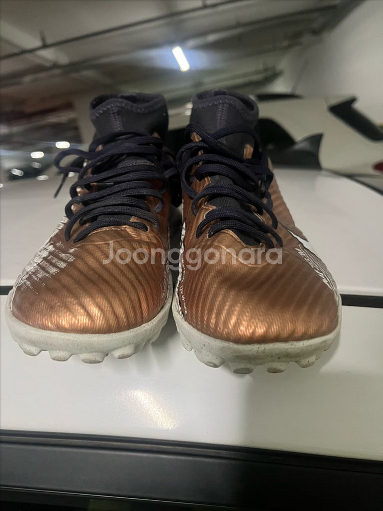 나이키 슈퍼플라이9 tf 255--0