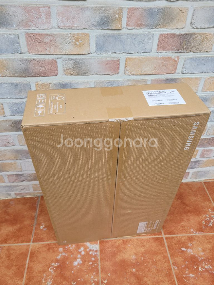 미개봉 삼성 오디세이 G4 S27BG400 팝니다--0