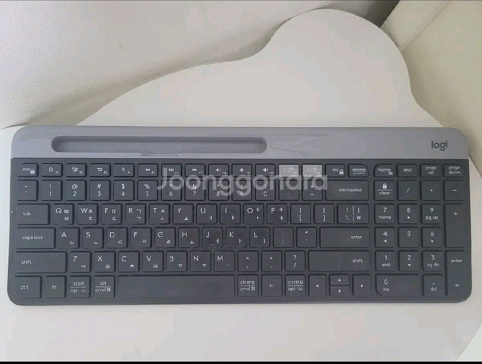 로지텍 K580 무선 키보드(택배포함)--0