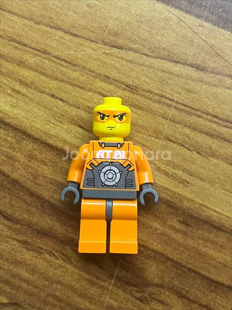 올드레고 엑소포스 피규어 팝니다--2