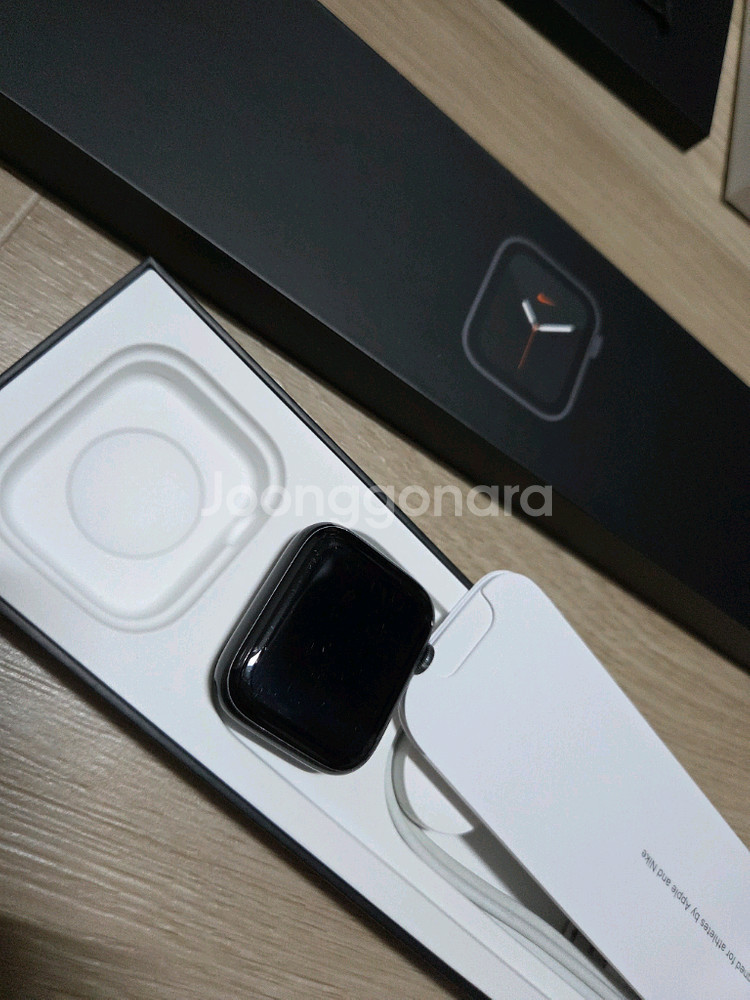 애플워치se나이키 44mm--1