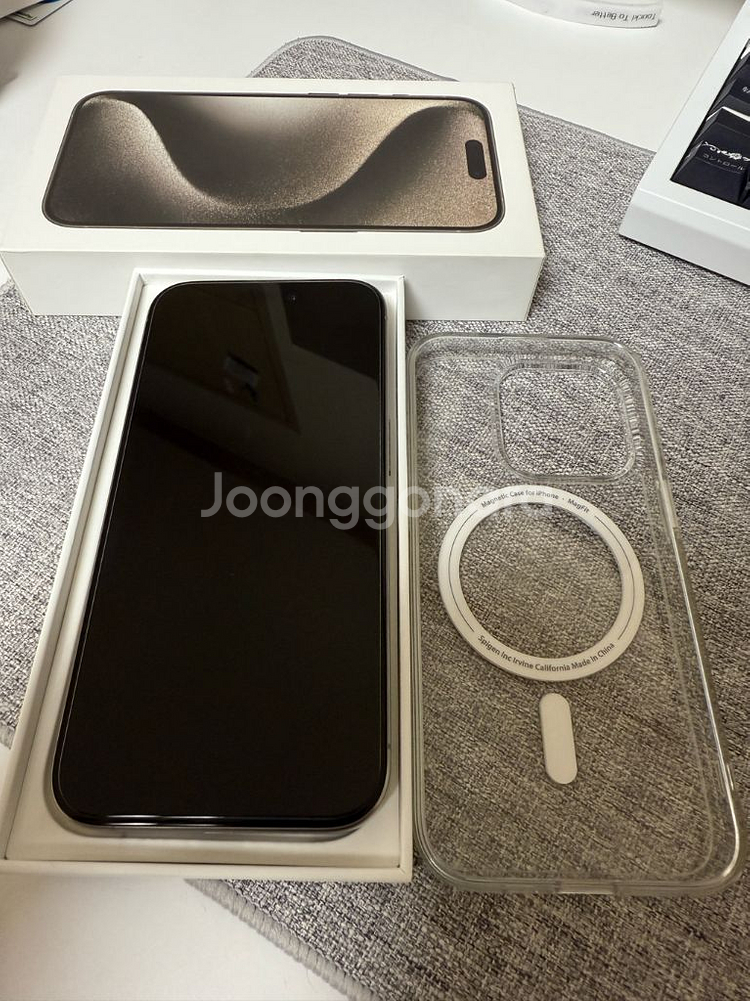 아이폰 15 Pro 256GB 내추럴 티타늄--0