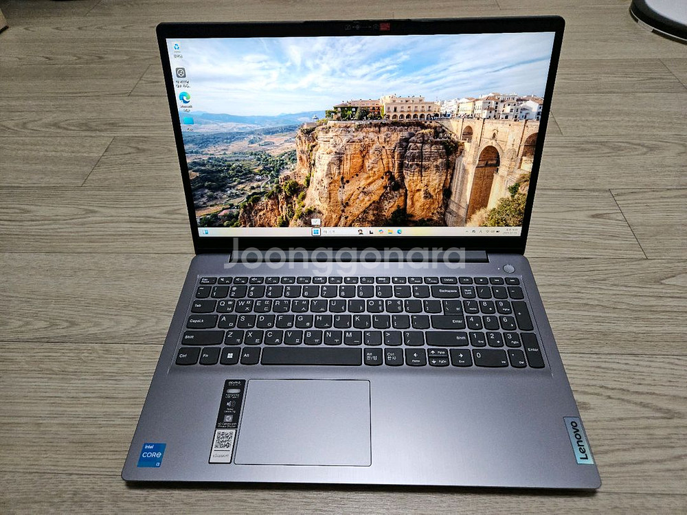 레노버 Slim3 15IAU7 노트북 팝니다.--2