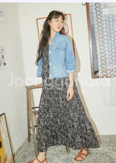 써스데이아일랜드 프릴 디테일 플로랄 롱 원피스 s사--0