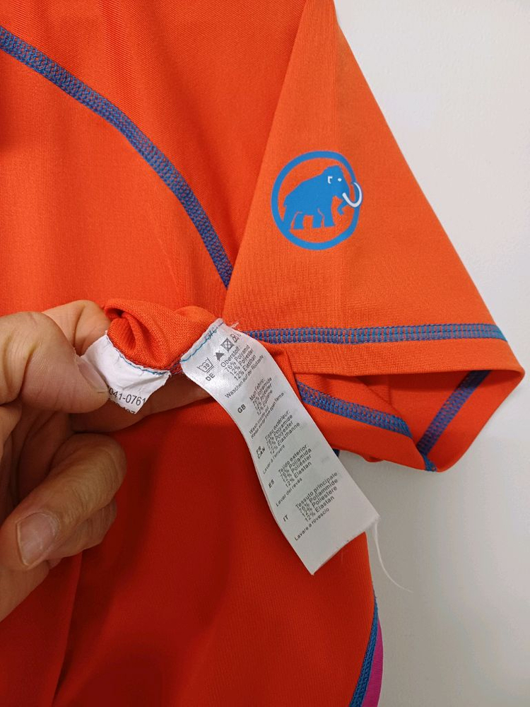 여성 마무트 반팔 등산티셔츠(새상품.사방스판90-95) 이미지