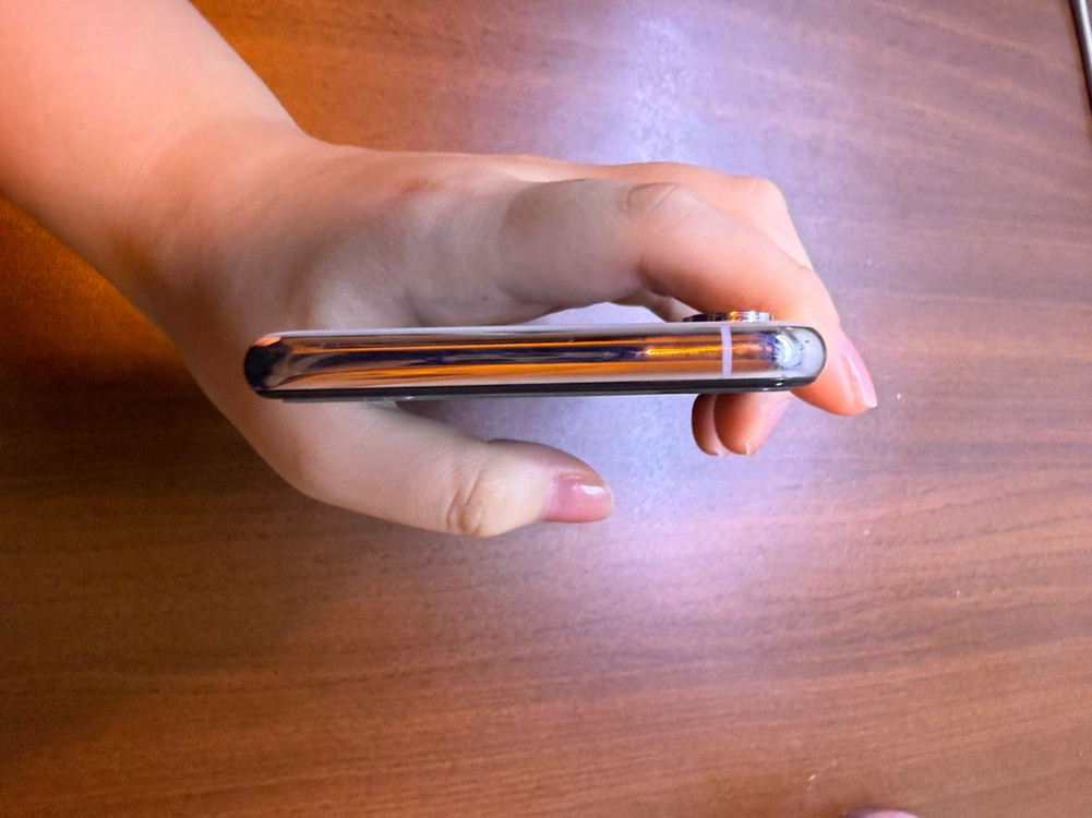 아이폰 Xs 256GB 실버 S급 무음카메라버전--3