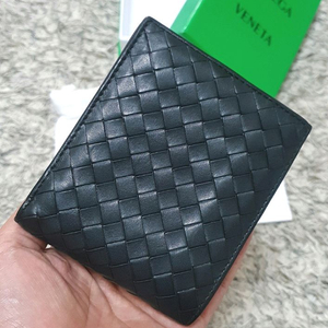 보테가베네타 정품 블랙 반지갑 판매해요