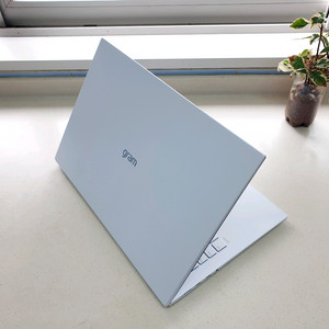 신품급 외장형 23년 LG 그램 12코어 i5 16GB