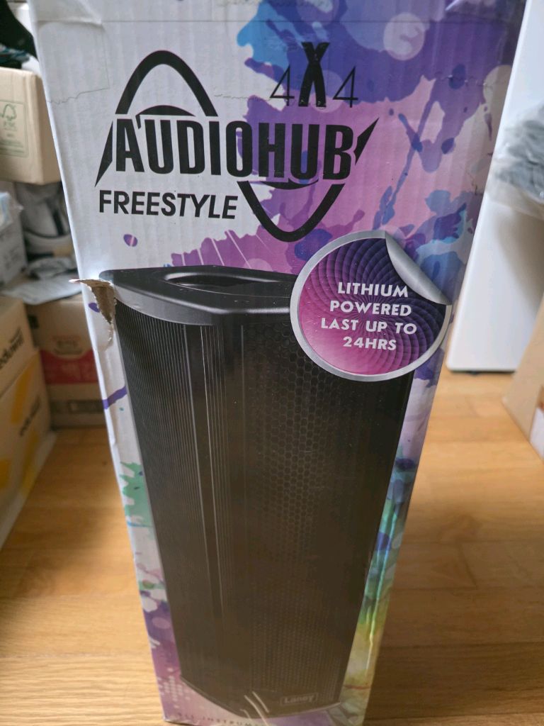 [새제품] Laney 4x4 오디오 앰프 판매합니다