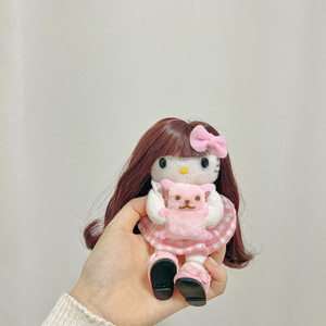 헬로키티 인형