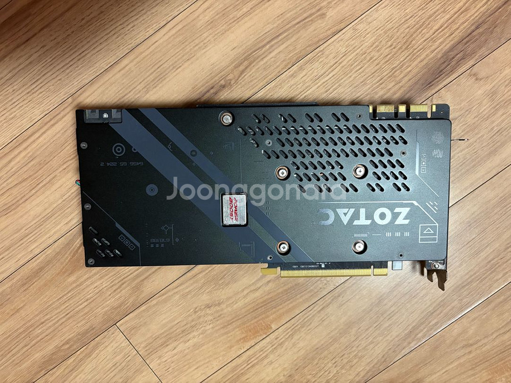 ZOTAC GTX 1070 Ti AMP! Edition--2