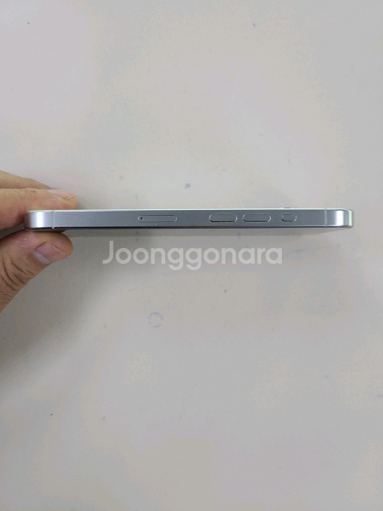 아이폰15프로 128G 밧데리91프로 무기스 상태최상--2