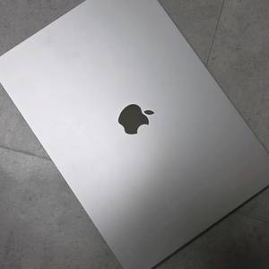 맥북에어 M4 15인치 16GB 512GB 실버