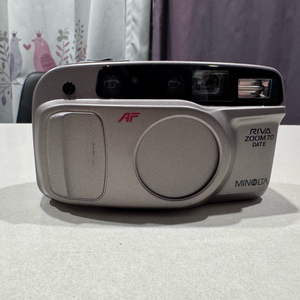 미놀타 Riva Zoom 70 Date 필름카메라