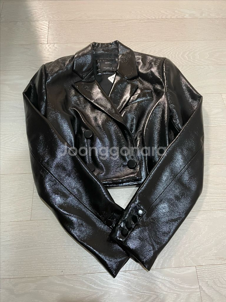 Bershka 버쉬카 페이크 레더 자켓 스커트 세트--1
