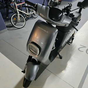 모토벨로 A30 그레이