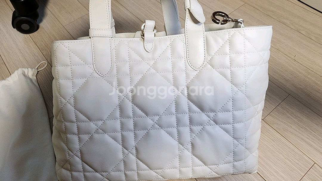 [중고명품가방] 크리스찬 디올 까나쥬 뚜주흐백 스몰--1