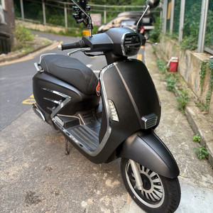 YARS SLX 125 II 스쿠터
