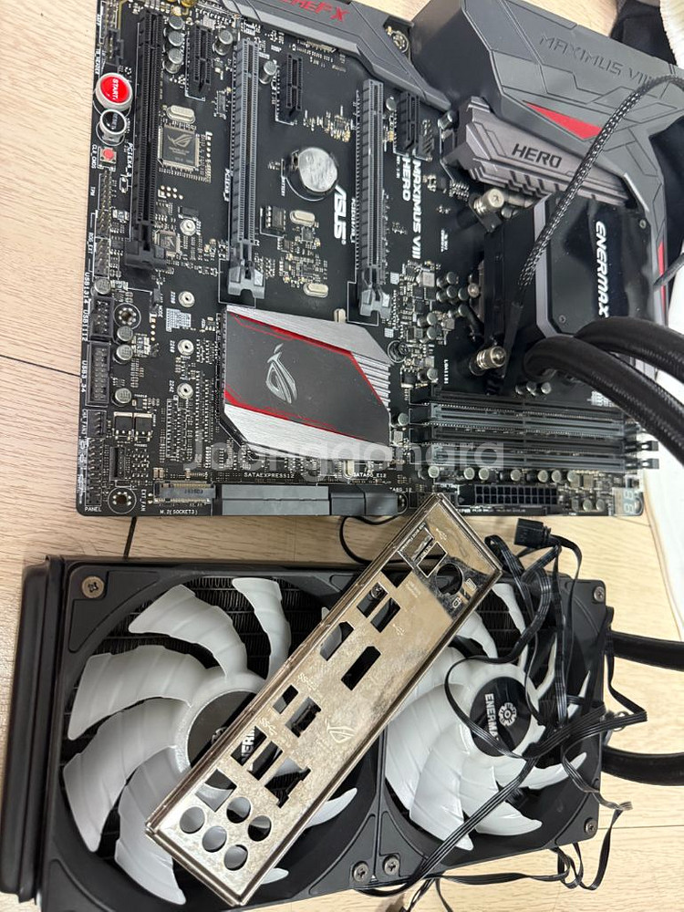 i7-7700k+Z170막시무스 히어로 보드셋 판매--0
