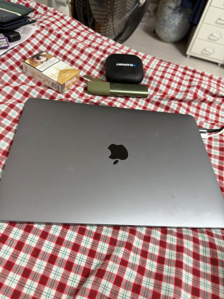 맥북프로 13인치 2018 16GB 1TB 이미지