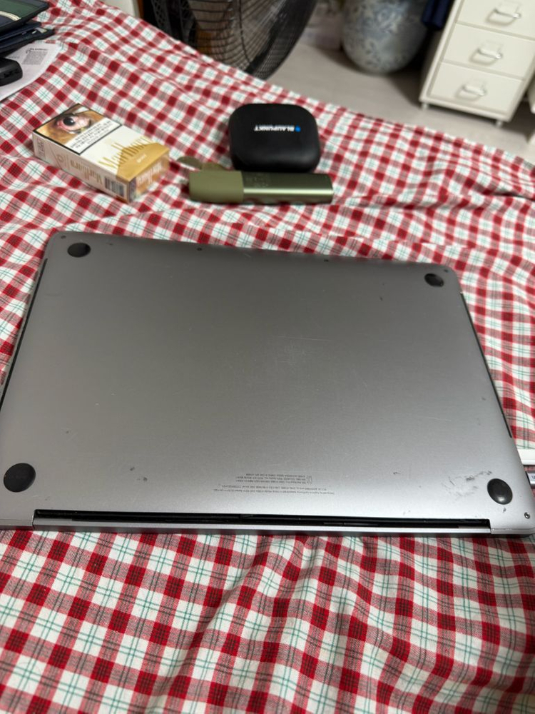 맥북프로 13인치 2018 16GB 1TB 이미지