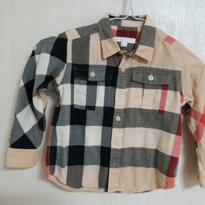 명품 버버리 남아동 봄.여름 체크셔츠((새상품.3)