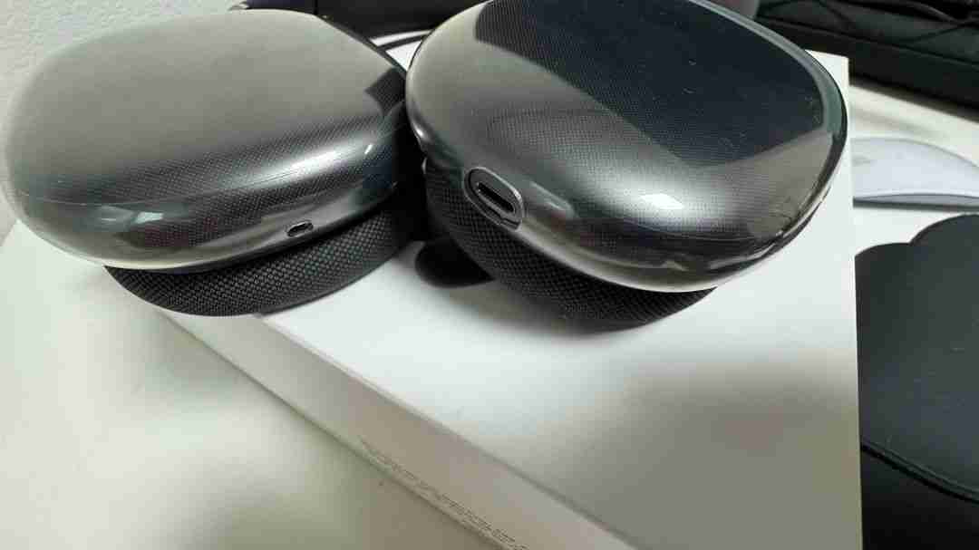 애플 에어팟 맥스 팝니다.--3