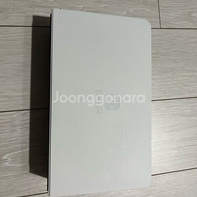 닌텐도 스위치 oled 팝니다.--4