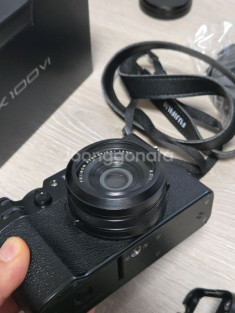 후지 x100vi 블랙+그립+렌즈필터--3