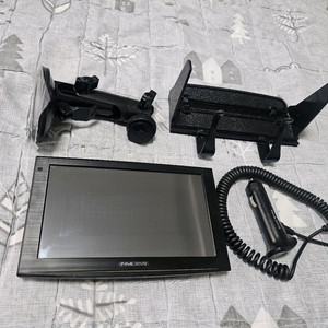 파인드라이브 iQ 3D 7000 네비게이션 (7인치)