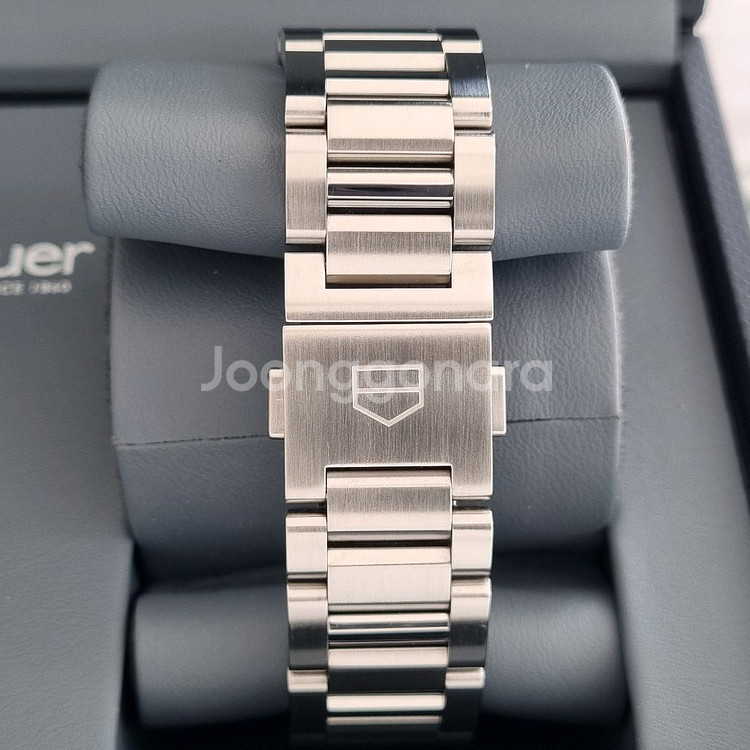 태그호이어 까레라 칼리버16 데이데이트 43mm--2